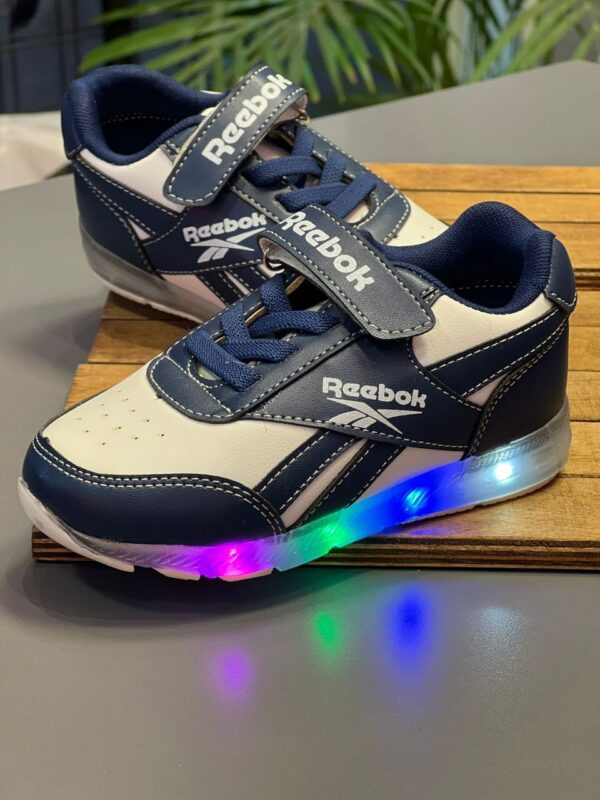 کتانی REEBOK چراغ دار