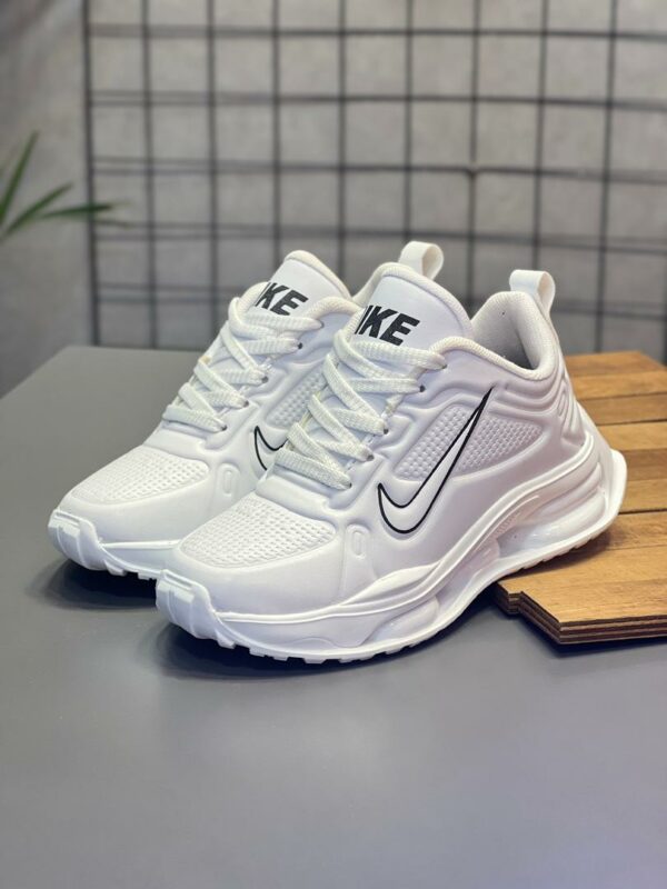 کتانی NIKE