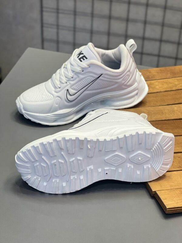 کتانی NIKE