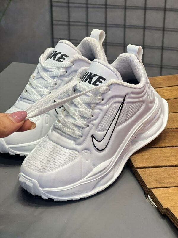 کتانی NIKE