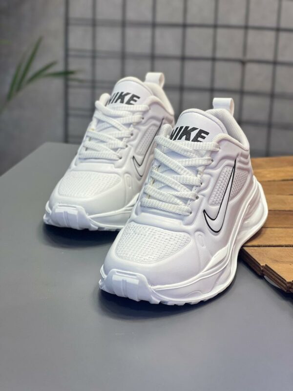 کتانی NIKE